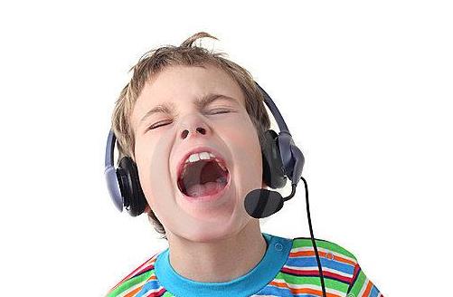 孩子变音期 健康养声带注意事项